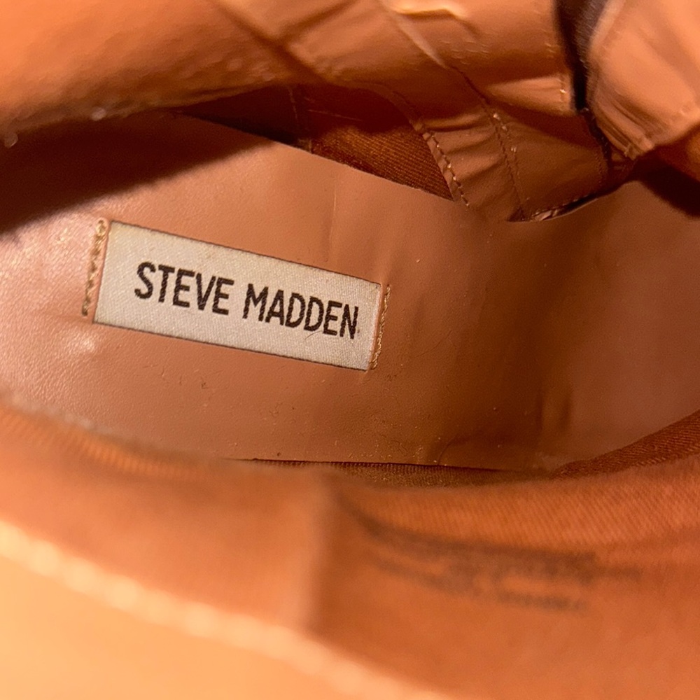 Steve Madden Black and Brown Heeled Boots - Picture 5 of 5